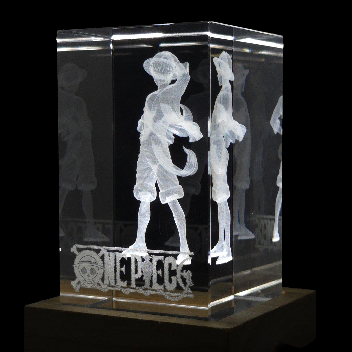 Monkey D. Luffy: One Piece - 3D Crystal Lamp