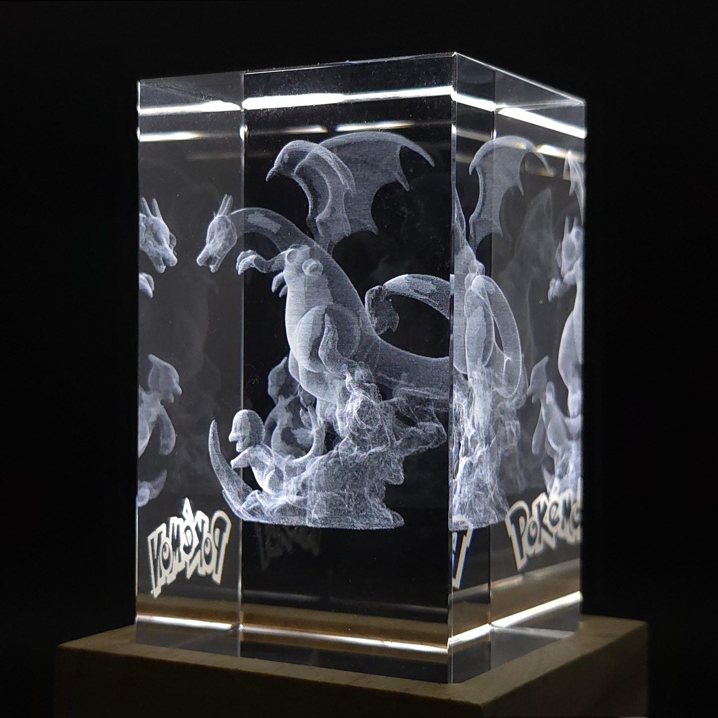 Charizard Evolution - Pokemon - 3D Kristall Lampe