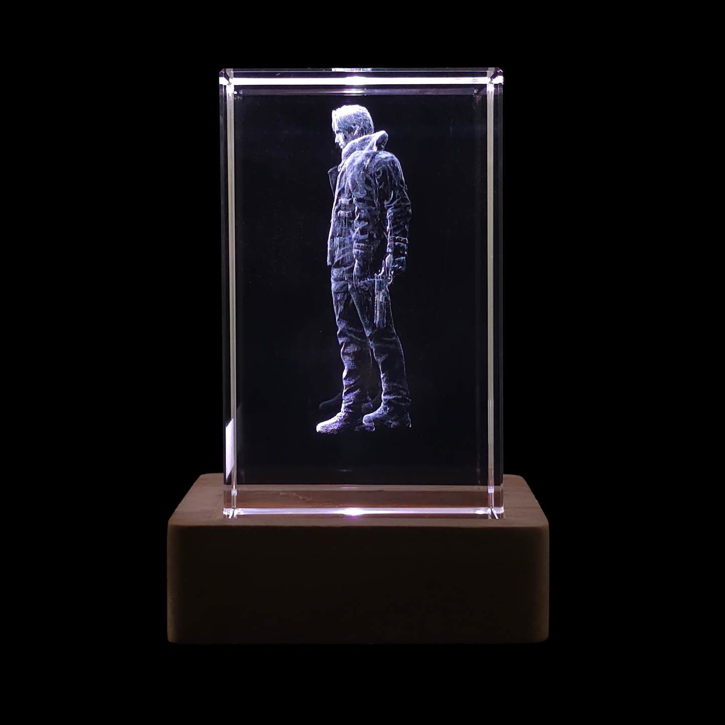Leon S. Kennedy: Resident Evil - 3D Crystal Lamp