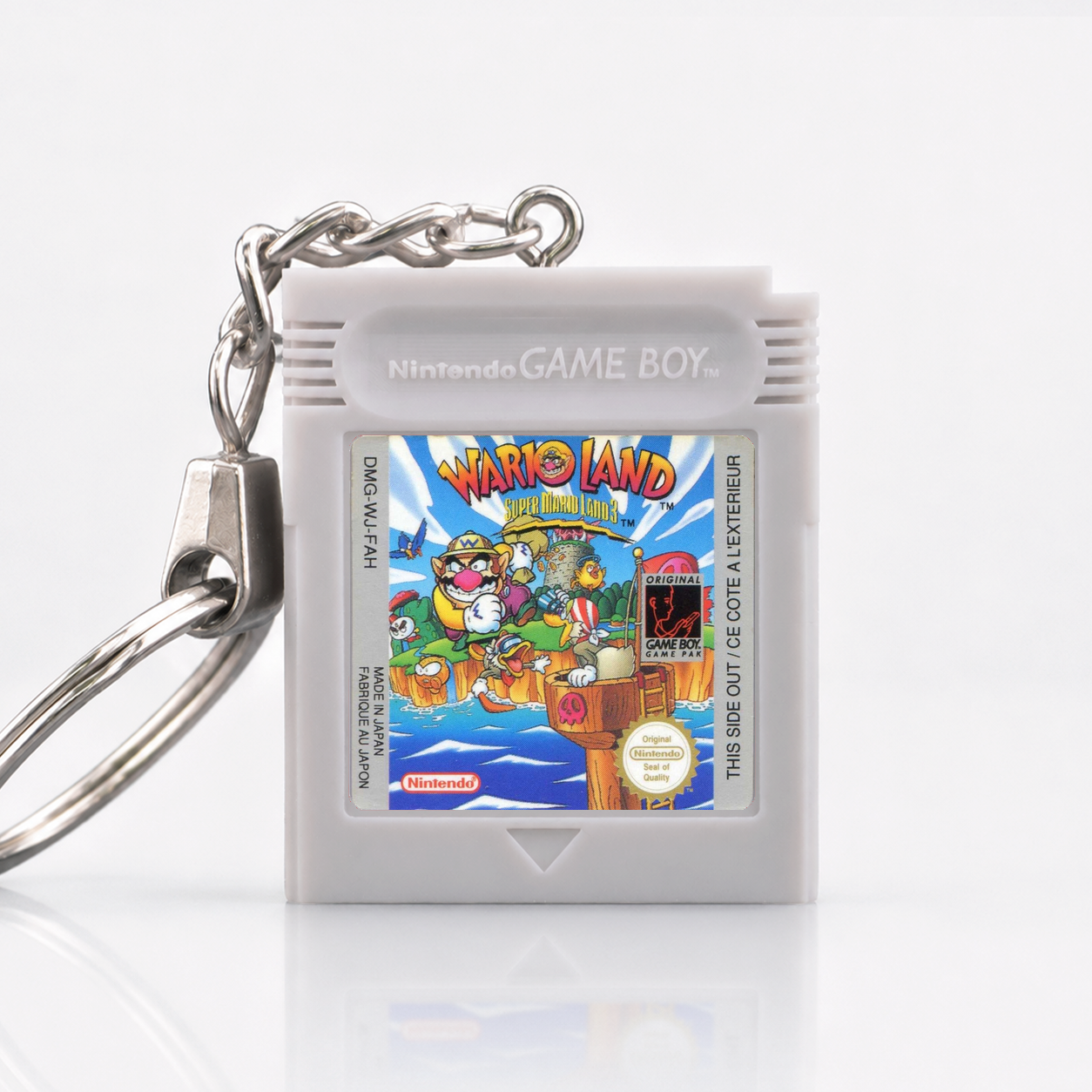 Super Mario Land 3: Wario Land - Game Boy Miniatur Spielmodul Schlüsselanhänger