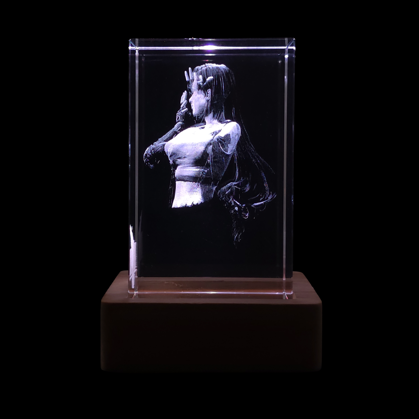 Tifa Lockhart Büste - Final Fantasy VII - 3D Kristalllampe