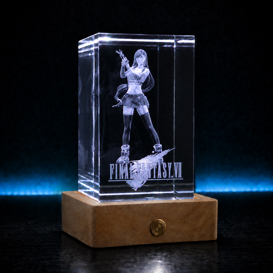 Tifa Lockhart: Final Fantasy VII - 3D Crystal Lamp